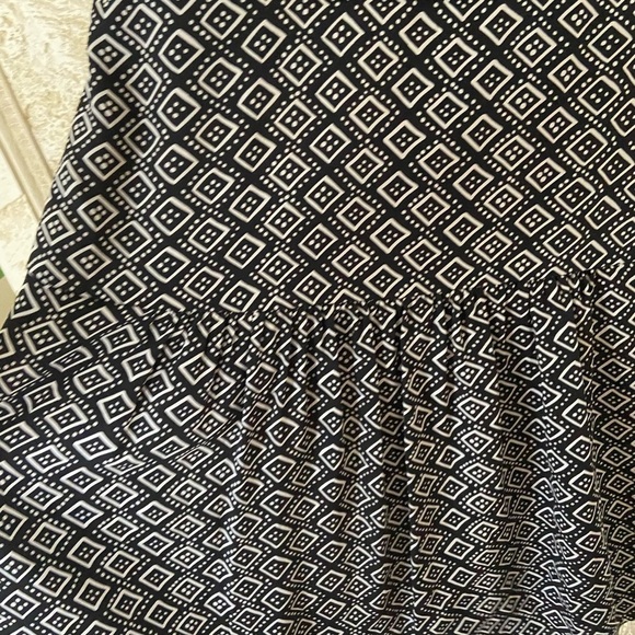 Diane Von Furstenberg black/white sleeveless dress - Picture 6 of 10